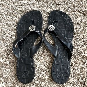 Tory Burch black patent logo thong sandals